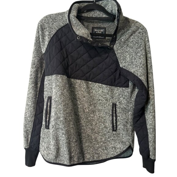 Abercrombie & Fitch Asymmetrical Snap-Up Fleece - Picture 4 of 6